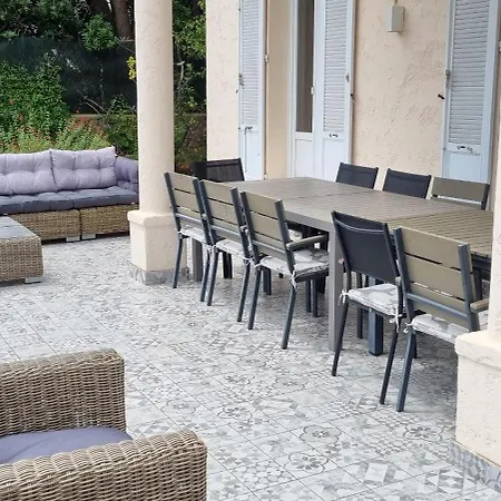 Superbe Maison 6 Ch, 4 Sdb, Terrasses Et Billard Cannes