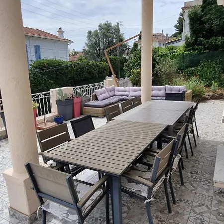 Superbe Maison 6 Ch, 4 Sdb, Terrasses Et Billard *