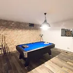 Superbe Maison 6 Ch, 4 Sdb, Terrasses Et Billard *