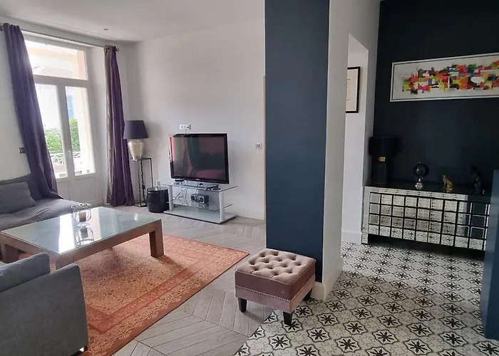 Superbe Maison 6 Ch, 4 Sdb, Terrasses Et Billard كان
