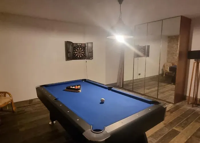 Superbe Maison 6 Ch, 4 Sdb, Terrasses Et Billard * كان
