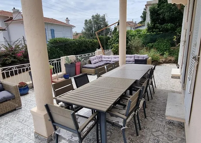 Superbe Maison 6 Ch, 4 Sdb, Terrasses Et Billard *